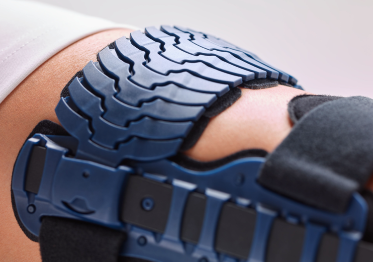Mynd Bauerfeind SecuTec Genu Flex