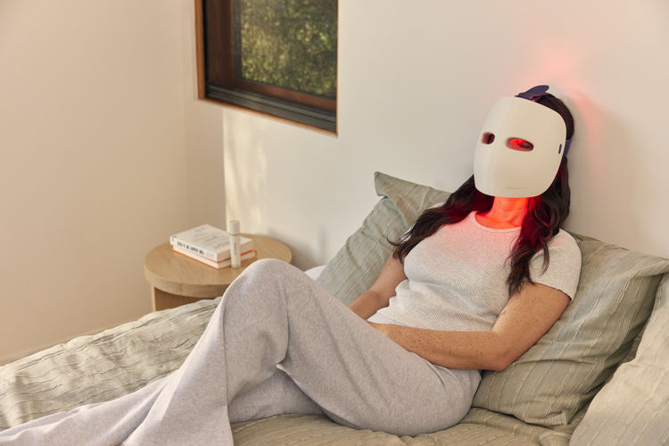 Mynd Therabody Theraface Mask Glo andlitsmeðferð