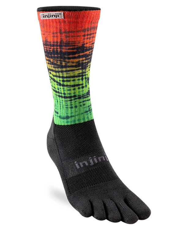 Mynd Injinji Courtney Crew tásokkar